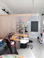 mặt tiền đường đỗ nhuận ngay aeonmall tân phú 2 tầng 2pn-2wc