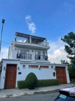 bán nhanh căn nhà mt tại trương văn bang - 7x18.5m - nhà 2 tầng - ctxd 1h+4t - giá 20 tỷ còn tl