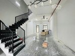 27tr/tháng nhà phố mặt tiền đường 25m hoàn thiện sẵn đẹp, phù hợp mở công ty, văn phòng kinh doanh