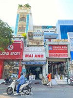 siêu phẩm mt tô hiến thành, phường 14, quận 10.
- diện tích: 4.1 x 23.35m, nở hậu 4.12m
- giá 27.5t