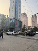 bán gấp biệt thự kđt mễ trì, nam từ liêm, 181m 5 tầng, mặt tiền 10,5m giá 73 tỷ.