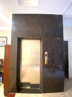 chủ giảm 1,5 tỷ, 35 tỷ , 110m2 , hoàng quốc việt , vp/cty, cách mặp phố 30m , ô tô , thang máy