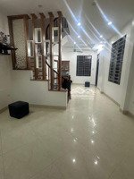 thụy khuê, tây hồ - 3 mặt thoáng.
* 45 m2 - 6 tầng - 7 phòng - giá 9,8 tỷ.
* có ô chờ thang máy.