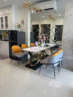 bán cc 1pn, 1vs tại the sapphire toà s402,giá 4,24 tỷ, 47,8m2, nhiều tiện ích.tuấn 03929699