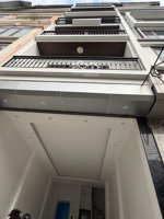 chính chủ bán trần thủ độ 42m 6 tầng thang máy - nhà dân xây đẹp full đồ - oto đỗ với cách phố 30m