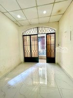 bán nhà /nguyên hồng- cách mặt tiền nguyên hồng chỉ 50m giá 4 tỷ 650 tl