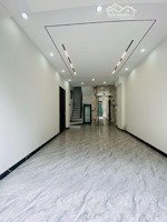 nhà siêu đẹp phố ngọc tri giá nét luôn 9.5 tỷ 55m 5 tầng mặt tiền 3.8m căn duy nhất tại long biên