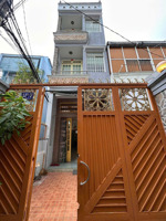 nhà 4 tầng căn góc 3 mặt hẻm p.5 q.6 7 tỷ 780