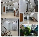 lê đình dương, hải châu. cách đường chỉ 50mm, đi bộ vài bước chân ra đường.