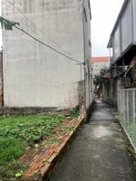 Chính chủ cần bán gấp mảnh đất thổ cư gần đường ô tô tại trung tâm phường Phúc Lợi, Long Biên