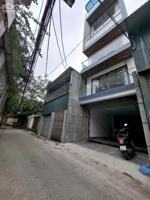 Siêu phẩm mặt ngõ thông ô tô tránh kinh doanh tại Long Biên. Gần chợ, Hồ.