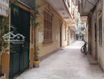 chính chủ cho thuê nhà riêng ngõ 92, đào tấn, cách lotte 5 phút giá 4tr5/th