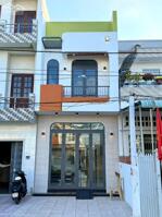 Nhà trệt lầu xây mới Full nội thất - Khu Dân Cư Hưng Phú 1 - Ngang công viên