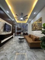 cho thuê nhà riêng trần khát chân 38m - hbt - nội thất mới tinh - gần ngã tư phố huế - bạch mai