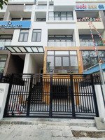 cho thuê nhà nguyễn văn lộc - mỗ lao. dt 150m2, 5 tầng, thang máy, điều hòa. phù hợp nhiều mô hình