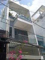 mình bán nhà đẹp, rẻ, đường ô.tô lê trọng tấn , q.tân phú , chỉ 5.9 tỷ alo nhân 