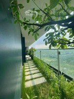 chính chủ bán nhanh căn hộ sunshine golden river, tầng trung view sông hồng đẹp.