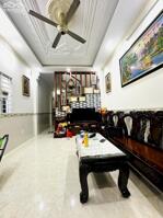  7.9 TỶ CÓ GARA Ô TÔ + 6 PHÒNG – MẶT TIỀN 10M Q12 – KINH DOANH ĐỈNH 