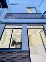 bán nhanh nhỉnh 3 tỷ nhà mới đẹp tân phú gần công viên đầm sen tân bình sầm uất thuận tiện