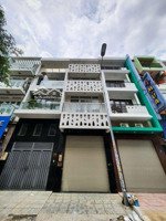 cho thuê nhà mặt tiền hoa lan, phú nhuận, dt: 4x16m, trệt, lửng, 3 lầu, 5pn 5wc, giá 40 triệu