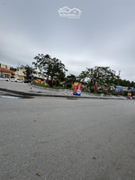 cho thuê mặt bằng kinh doanh tuyến phố núi đèo thuỷ nguyên đối diện quảng trường. mặt tiền 12m