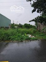 950tr ra gấp đất 150m2 tân uyên gần kcn vsip 3, sổ sẵn.đất mặt tiền kd đầu tư ổn