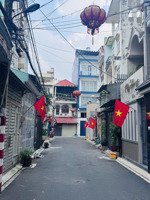 hxh cạnh mặt tiền cộng hoà , tân bình - 4 tầng 4pn - cạnh ga t3 - nhỉnh 10đ