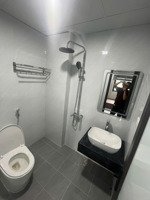 chính chủ cho thuê ccmn 69 chính kinh - full đồ - thang máy