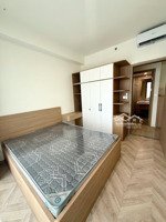 hot! cho thuê 2pn, giá 9tr,free qly-đủ nt mới 100% - lumiere masteri , view đẹp-tầng trung vinhomes