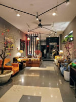 bán tòa căn hộ lưu trú sát biển mỹ khê - dòng tiền 170tr/tháng