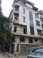 bán nhà nguyễn văn huyên, cầu giấy phân lô, gara 7 chỗ, 68m2, 21 tỷ, thang máy , 3 thoáng, hiếm