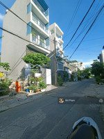 nhà đẹp 5 tầng mới - thiết kế hiện đại - đường 6m oto tránh nhau - ra xa lộ hà nội chỉ 500m