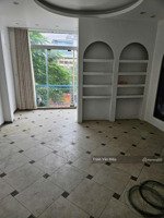 cho thuê nhà riêng 6 tầng mặt phố lê văn hưu, hai bà trưng dt 30m 6 tầng, cho cải tạo