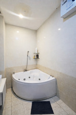 mặt tiền bế văn đàn vip bàu cát nhà mới 4 tầng 74m2