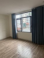 bán liền kề trung hoà khu víp, gần nhiều trường học và trung tâm thương mại