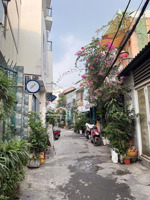 nhỉnh 2 tỷ có ngay nhà mới 3 tầng lũy bán bích, tân phú