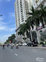 bán nhà mt hùng vương quận 5 dt:4x23m 1 trệt,4 lầu giá chỉ 20.3 tỷ( vỉa hè rộng 8m)