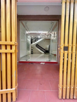 cho thuê nhà 4 tầng mặt tiền đường mạc đỉnh chi