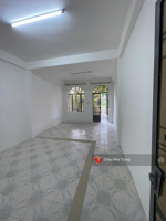 bán nhà mt đường huỳnh tịnh của- p phước long. dt: 74,5m2 giá 7ty8