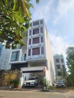 bán tòa nhà nguyễn văn hưởng, p.thảo điền q2 dt:10,8x22m (240m2) 4 tầng siêu vị trí giá 71 tỷ tl