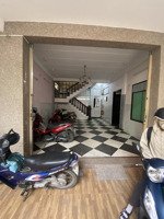 tôi chính chủ cần bán căn hộ 3 tầng diện tích lớn, có 10 phòng cho thuê doanh thu 30tr/ tháng