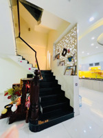 gò vấp khu phân lô cao tầng 5,6mx20,2m giá 11,5 tỷ nhà 3 tầng đúc ,đường 8m.