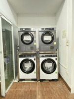 chính chủ cho thuê phòng trọ nhà số 5 ngõ 211 giáp nhất. phòng 25m2 - 4 triệu