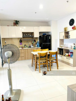 bán căn ct9 tầng cao thoáng mát vỉew đẹp sảng hđ thuê