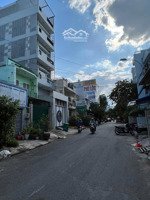 bán lô đất vị trí đẹp giá tốt sổ hồng. lh: 