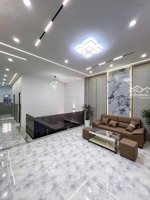 duy nhất 1 căn gần lotte q7. 3 tầng 3 pn có thế cải tạo lên 5 pn , ngang 5m dài 13m, chỉ 5,7 tỷ