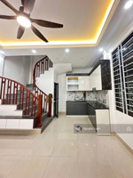 bán nhà 5 tầng mới đẹp bát khối - long biên.
diện tích sử dụng 30m2, giá 6.15 tỷ