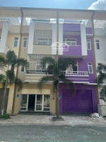 nhà phố trung tâm thành phố mới, sổ sẵn hoàn công, đã hoàn thiện có dòng tiền. giá 6tỷ66 . dt 110m2