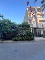 tầm 15 tỷ vị trí đẹp đường 23 khu bên sông phạm văn đồng - sát bên tttm gigamall -8x16m -