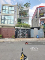 nhà đẹp 3 tầng 4pn,5wc hẻm 7m p.tam bình sát cầu gò dưa, chợ đầu mối, ngã tư bình phước